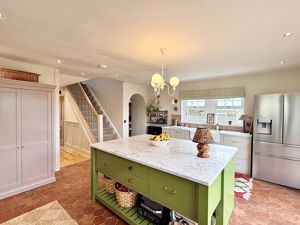 Photo 28- click for photo gallery